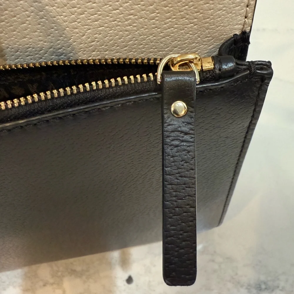 Kate Spade New York Black Cream Grove Street Maeve Large Structured Leather Tote